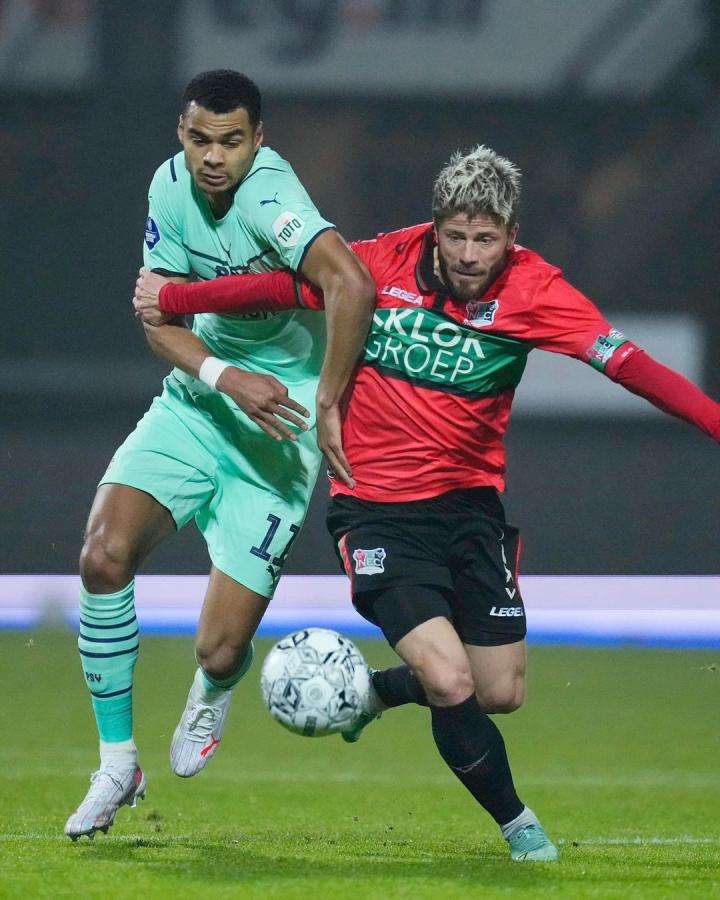 供了更多战 供了更多战