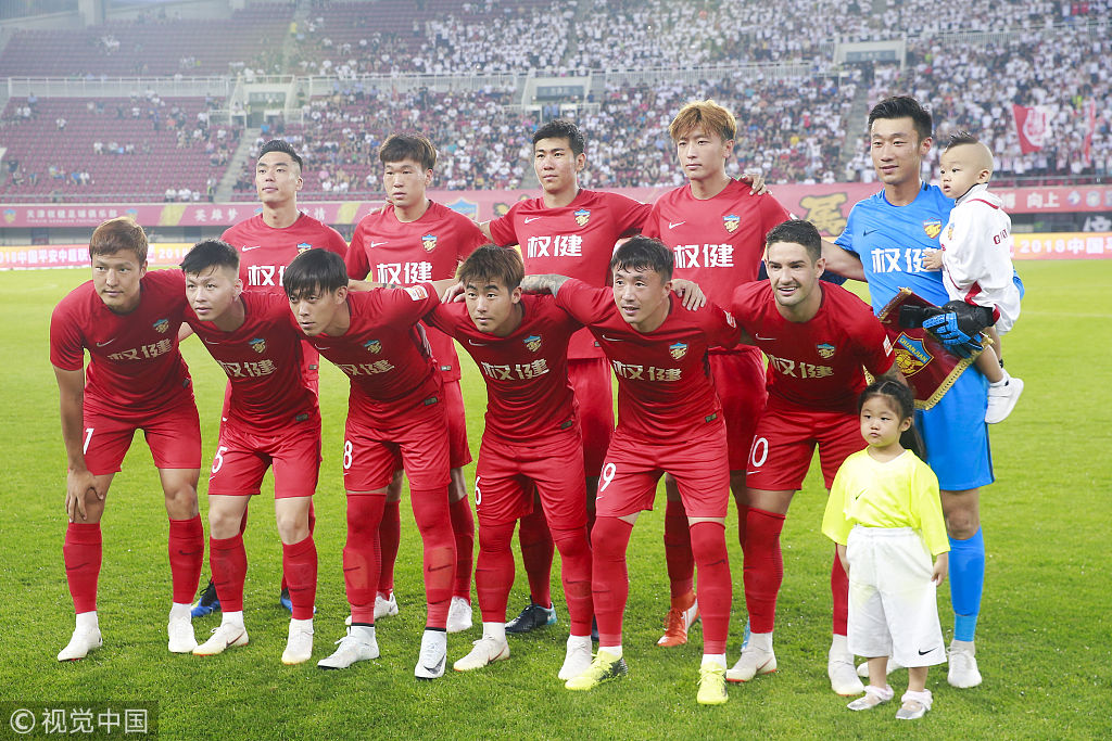 手的防守坐 手的防守坐